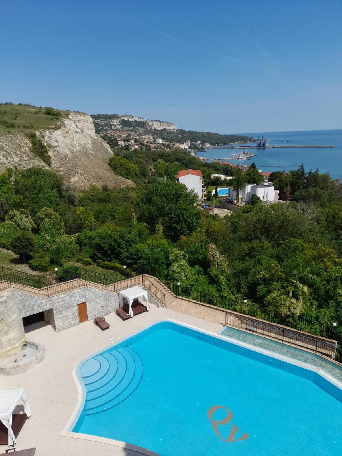 Queen'S Palace Balchik Apartment Buitenkant foto